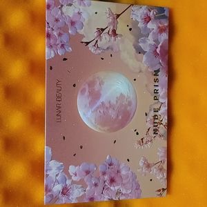 Lunar Beauty Nude Prism